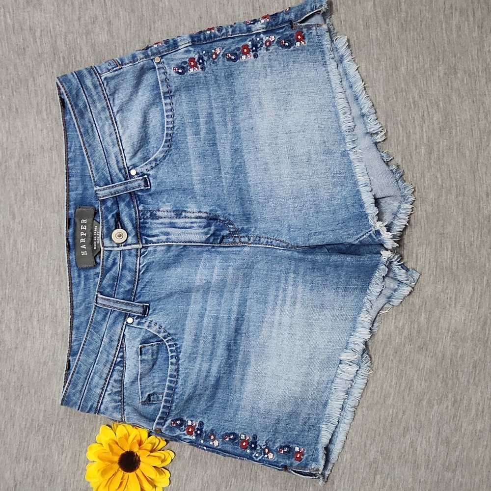HARPER High Rise Floral Embroidery Denim Raw Hem Casual Summer Jean Short Shorts